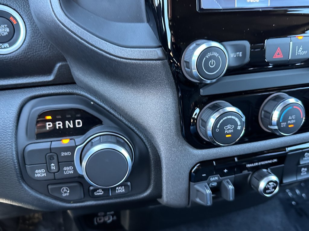 New 2026 RAM 1500 Warlock AWD/4WD image 27