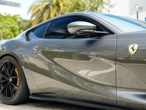 Used 2020 Ferrari 812 Superfast RWD image 42