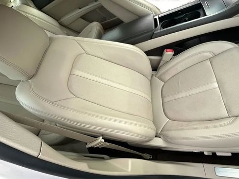 Used 2020 Lincoln MKZ Reserve w/ Elements Package AWD/4WD image 19