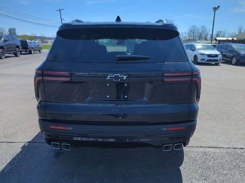 New 2026 Chevrolet Traverse LT w/ Midnight/Sport Edition FWD image 28