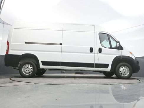 Used 2023 RAM ProMaster 2500 FWD image 36