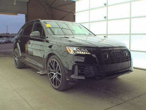 Used 2021 Audi Q7 3.0T Prestige image 14