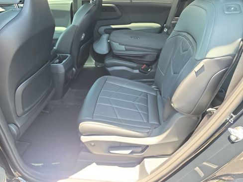 New 2027 Kia Telluride SX X-Line AWD/4WD image 17