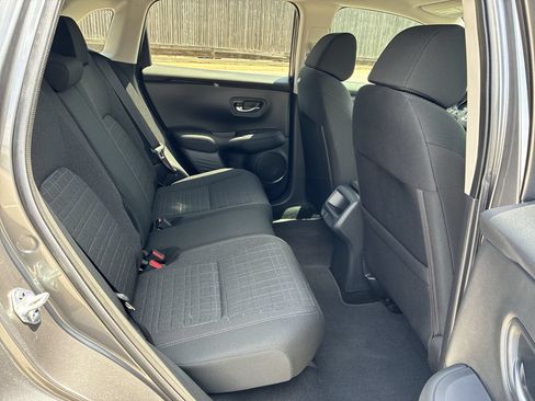 Certified 2027 Honda HR-V LX image 21