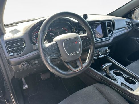 Used 2023 Dodge Durango GT RWD image 11