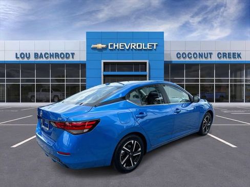 Used 2024 Nissan Sentra SV FWD image 8