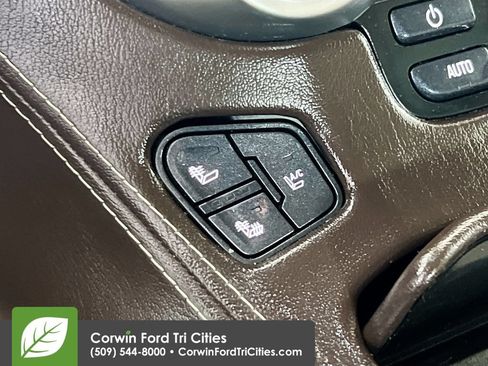 Used 2016 Chevrolet Tahoe LTZ AWD/4WD image 23