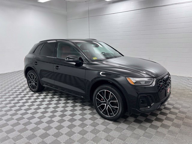 Used 2023 Audi SQ5 Premium Plus w/ Premium Plus Package AWD/4WD image 4