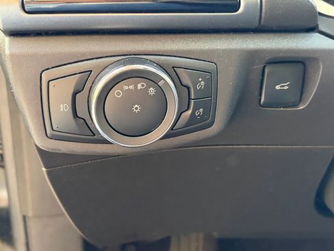 Used 2013 Ford Fusion SE image 10