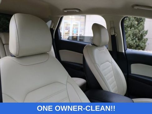 Used 2019 Ford Edge SEL w/ Equipment Group 201A image 8