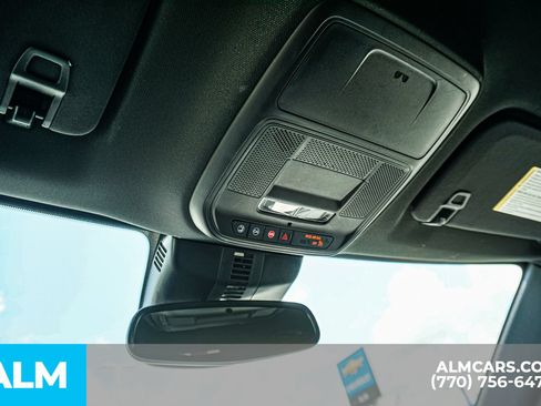 Used 2025 Buick Enclave Preferred AWD/4WD image 65