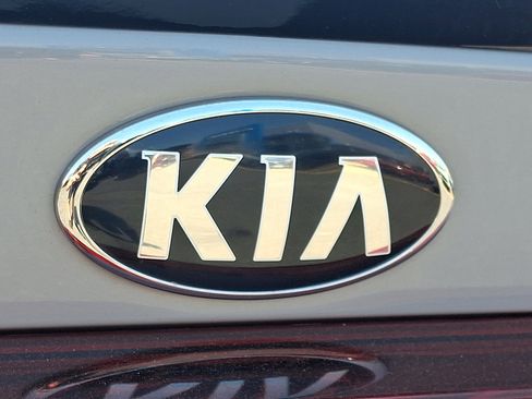 Used 2021 Kia K5 GT-Line FWD image 29