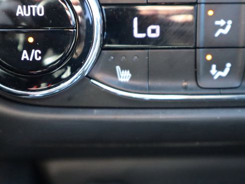 Used 2023 Chevrolet TrailBlazer RS w/ Convenience Package image 22