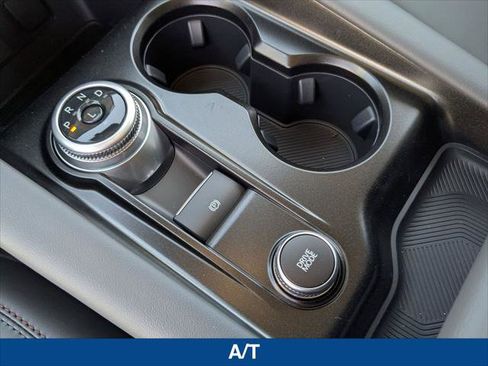 New 2026 Ford Explorer Active image 16