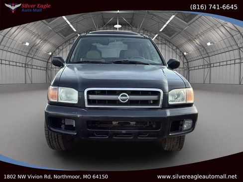 Used 2002 Nissan Pathfinder LE image 8