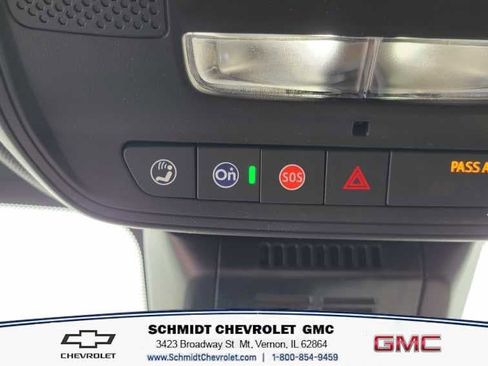 New 2026 Chevrolet Equinox ACTIV w/ Convenience Package III image 18