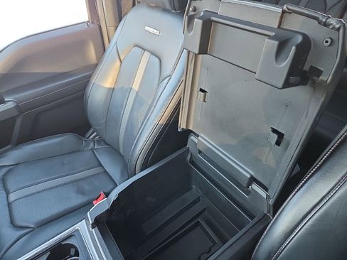 Used 2020 Ford F150 Platinum w/ Equipment Group 701A Luxury image 22