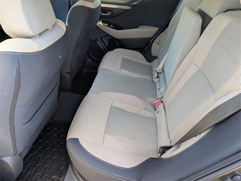 Used 2022 Subaru Outback Premium image 27