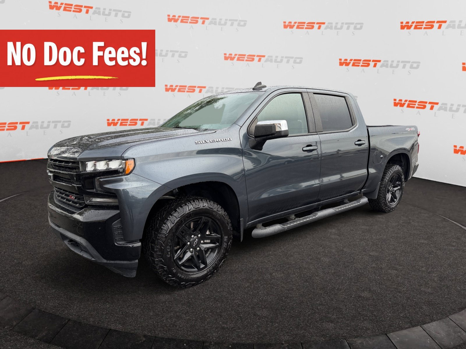 Used 2020 Chevrolet Silverado 1500 LT w/ Fleet Comfort Package AWD/4WD image 1
