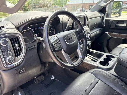 Used 2020 GMC Sierra 2500 Denali w/ Denali Ultimate Package AWD/4WD image 19