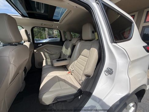Used 2018 Ford Escape Titanium w/ Ford Safe & Smart Package AWD/4WD image 16