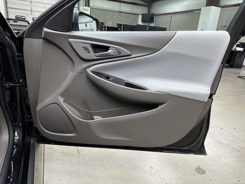 Used 2023 Chevrolet Malibu LS image 13