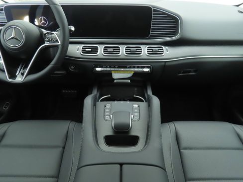 New 2026 Mercedes-Benz GLE 450 4MATIC image 13