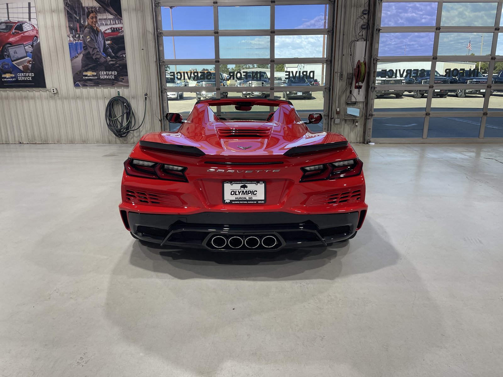Used 2025 Chevrolet Corvette Z06 RWD image 7