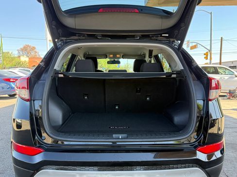 Used 2017 Hyundai Tucson Sport AWD/4WD image 16