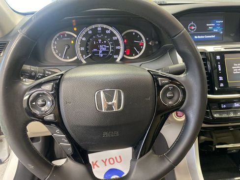 Used 2016 Honda Accord EX-L image 16