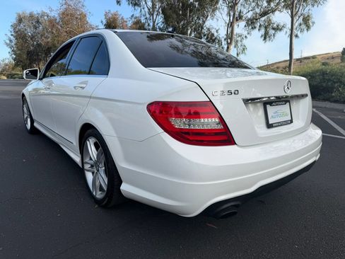 Used 2013 Mercedes-Benz C 250 Sedan image 3