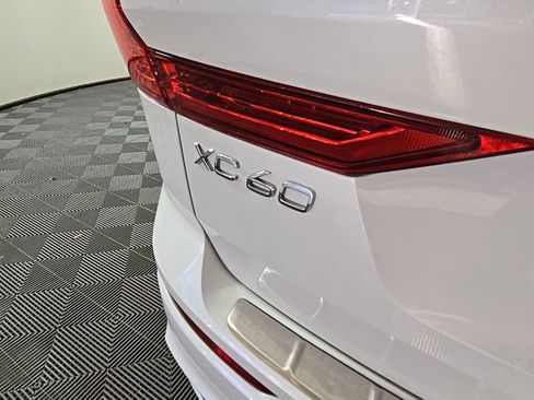 Certified 2023 Volvo XC60 B5 Plus w/ Protection Package Premier image 10