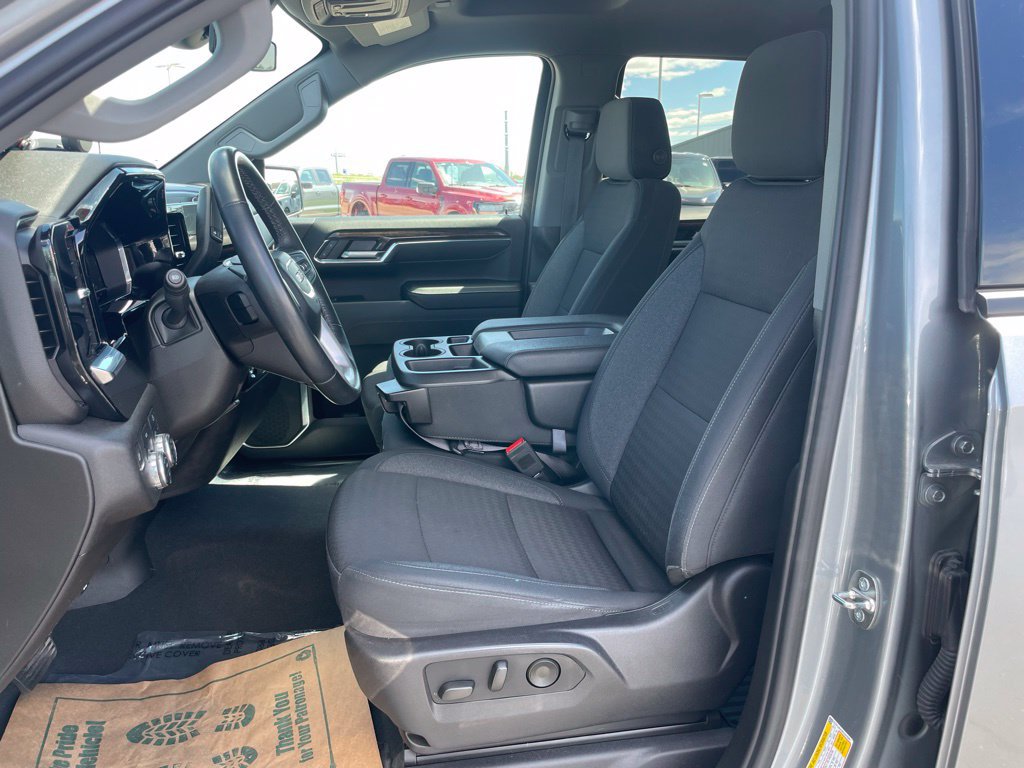 Used 2024 GMC Sierra 1500 Elevation AWD/4WD image 7