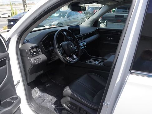 Used 2023 Honda Pilot Elite image 33