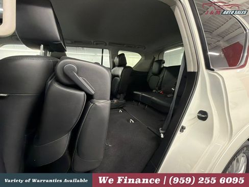 Used 2017 INFINITI QX80 4WD w/ Deluxe Technology Package image 37