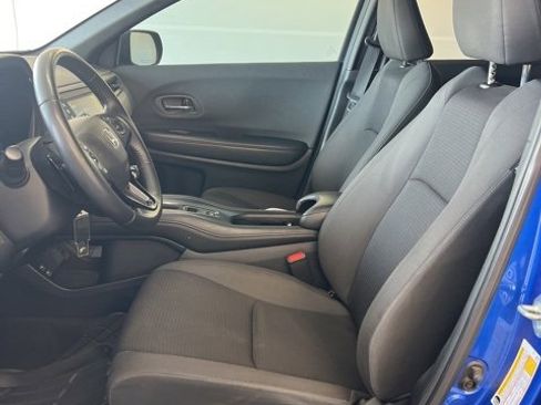 Used 2021 Honda HR-V Sport image 10
