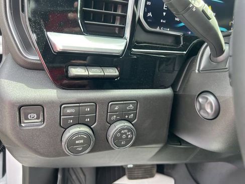 New 2026 Chevrolet Silverado 1500 LTZ w/ LTZ Premium Package image 18