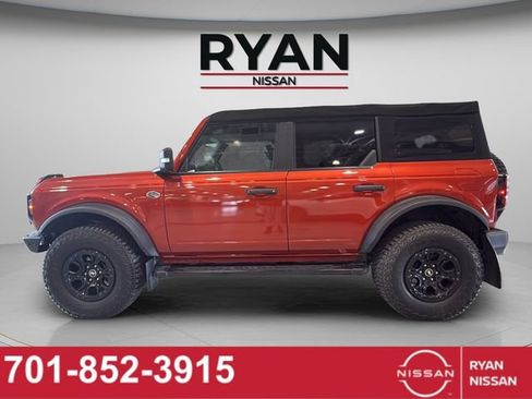 Used 2022 Ford Bronco Wildtrak image 14