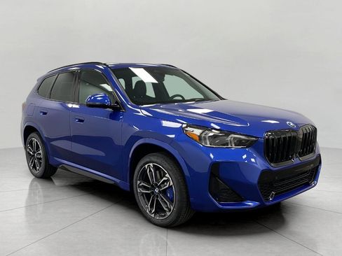 New 2026 BMW X1 xDrive28i AWD/4WD image 1