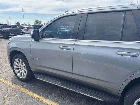 Used 2023 Chevrolet Tahoe Premier AWD/4WD image 20