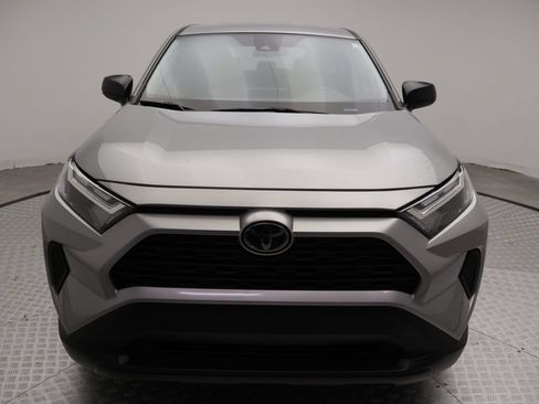 Certified 2025 Toyota RAV4 LE FWD image 5