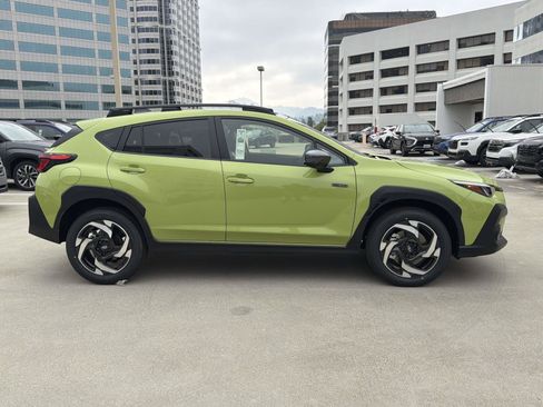 New 2026 Subaru Crosstrek 2.5i Limited w/ Crosstrek Mirror Package AWD/4WD image 4