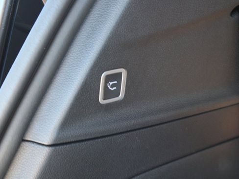 New 2026 Chrysler Pacifica Pinnacle image 36