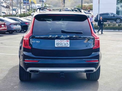 Used 2019 Volvo XC90 T6 Momentum image 5