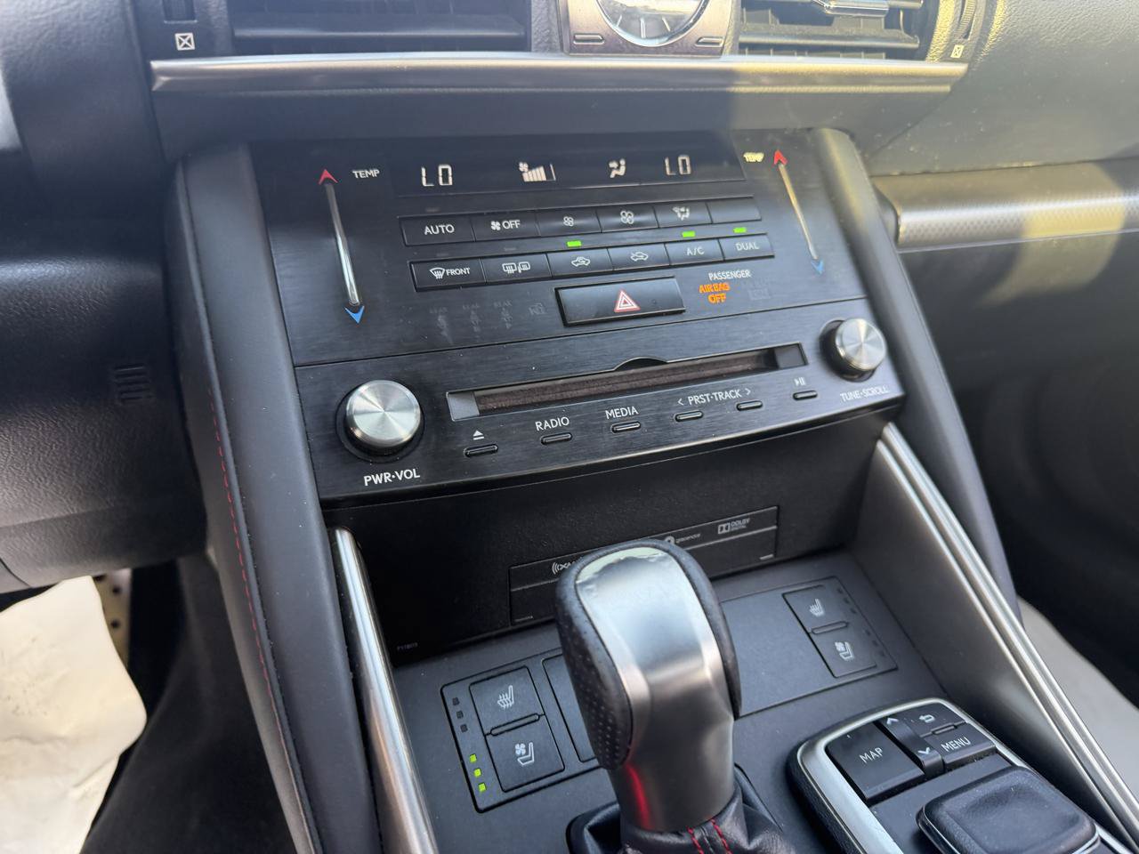 Used 2018 Lexus IS 300 F Sport w/ F Sport Package AWD/4WD image 19