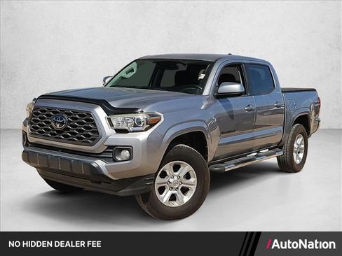 Used 2018 Toyota Tacoma SR5 RWD image 1