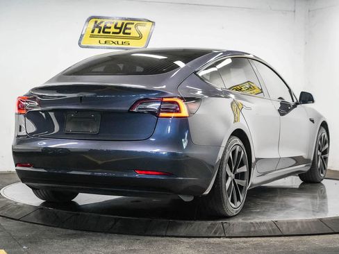Used 2020 Tesla Model 3 RWD image 6