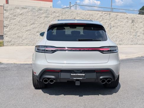 Certified 2026 Porsche Macan AWD/4WD image 6