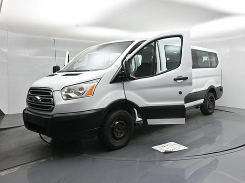 Certified 2019 Ford Transit 350 XLT RWD image 31