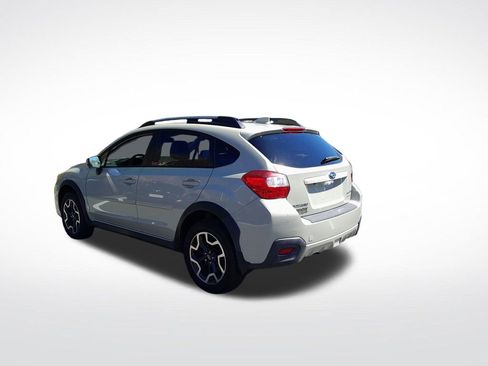 Used 2017 Subaru Crosstrek 2.0i Premium AWD/4WD image 6